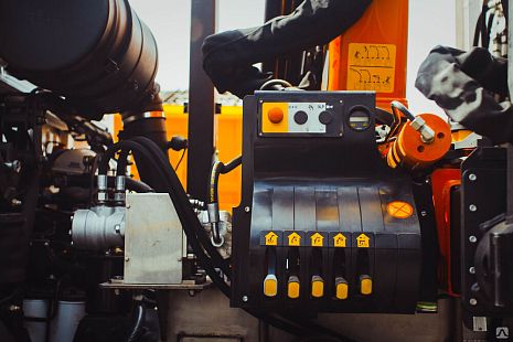Блок управления Schneider Electric LUCB1XBL